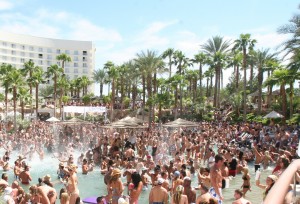 Las Vegas Pool Party (Entourage)